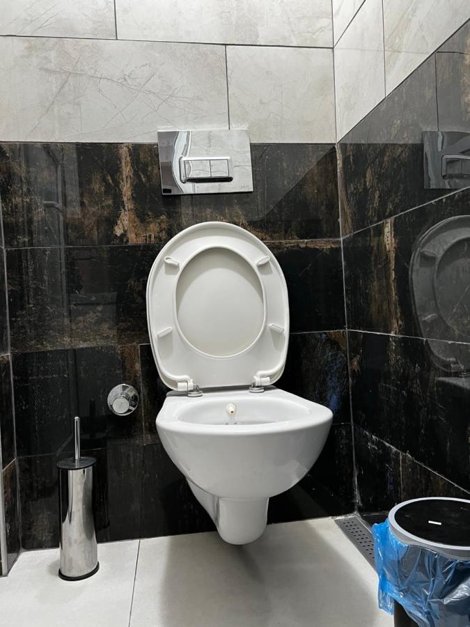 Neighbor Airport Apartment Tayakadin Extérieur photo
